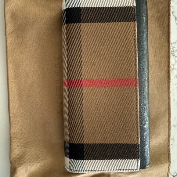 Burberry Coated Canvas and Leather Wallet/Black - Picture 2 of 6